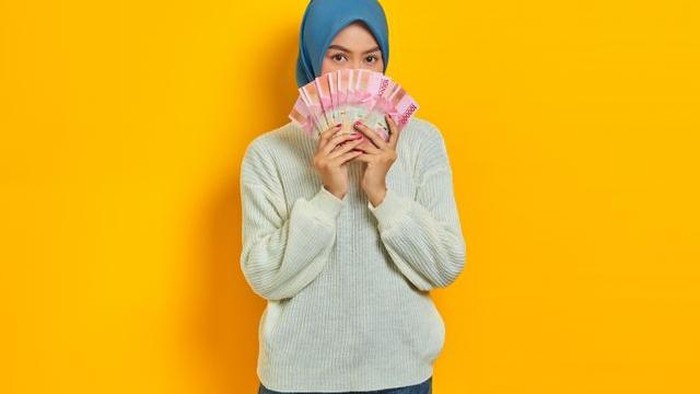 4 Tips Menghemat Uang dengan Anggaran Terbatas