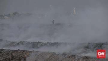Walhi: Kebakaran TPA Jatiwaringin Bukti Kegagalan Open Dumping Sampah