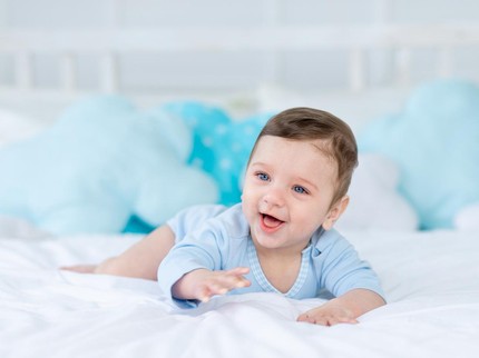 150 Nama Bayi Terinspirasi Pegunungan dan Artinya untuk Laki-laki & Perempuan