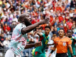 Soccer Football - FIFA World Cup 2026 - Round of 32 - Belgium v Senegal - Seattle Stadium, Seattle, Washington, U.S. - July 1, 2026 Belgium's Romelu Lukaku scores their first goal past Senegal's Mory Diaw REUTERS/Lee Smith