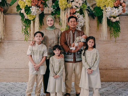 Deretan Keluarga Artis Dikaruniai 4 Anak Usia Sekolah, Nina Zatulini hingga Rigen Rakelna