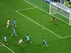 Harry Kane mencetak gol luar biasa yang mengantar Inggris lolos ke babak 16 besar Piala Dunia 2026.