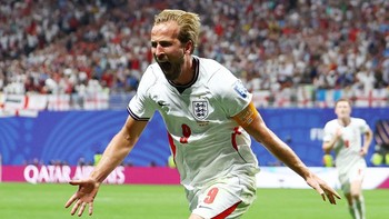 Soccer Football - FIFA World Cup 2026 - Round of 32 - England v DR Congo - Atlanta Stadium, Atlanta, Georgia, U.S. - July 1, 2026 England's Harry Kane celebrates scoring their second goal REUTERS/Claudia Greco