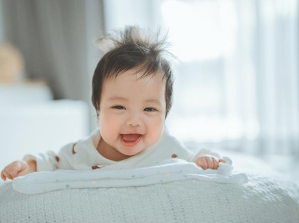Kenali Karakteristik Bayi yang Lahir di Bulan Juli, Disebut Kreatif & Mudah Disukai
