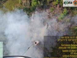 Lahan 2 Hektare di Muba Terbakar, Helikopter Lakukan 30 Kali Water Bombing