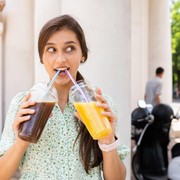 4 Minuman yang Harus Dihindari saat Dehidrasi di Tengah Cuaca Panas