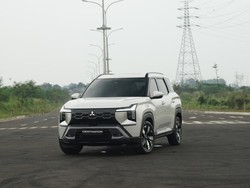 Mitsubishi Destinator Exceed Pilihan SUV Keluarga, Andal di Jalanan Sumatera