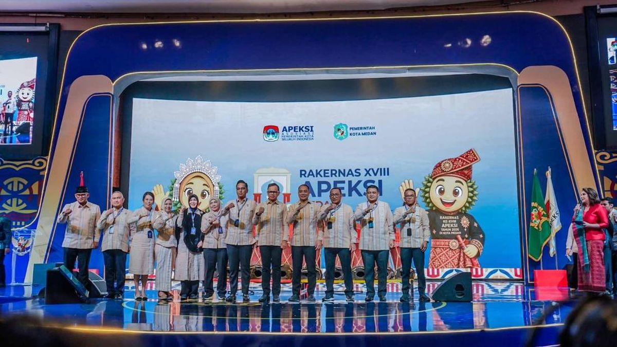 Rico Waas Dorong Rakernas XVIII APEKSI Lahirkan Aksi Nyata bagi Daerah