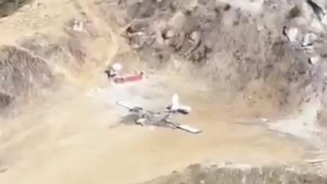 Pesawat Perintis Bawa 7 Penumpang Terbakar di Papua, Pilot Tewas
