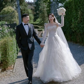 Sederet Gaun Pernikahan Arden Cho, Mulai dari Tradisional hingga Pesona Bak Fairy Tale