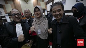 Terdakwa kasus dugaan penyebaran informasi bohong dan pencemaran nama baik terkait tudingan ijazah Presiden ke-7 RI Joko Widodo.