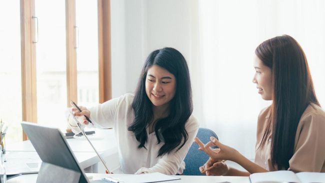 10 Cara Mengenali Orang yang Pura-pura Pintar dalam 3 Menit Pertama
