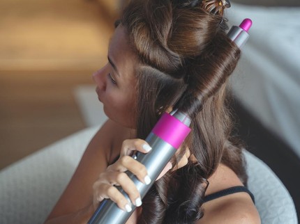 7 Rekomendasi Curling Iron Terbaik, Cocok untuk Styling Rambut Sehari-hari