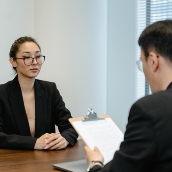 Jangan Cuma Bilang Terima Kasih! Ucapkan 4 Kata Ini Setelah Interview agar Lebih Diingat HR