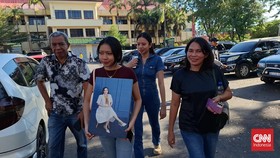 Keluarga Dokter Icha Usai Buat Laporan di Polda Nusa Tenggara Timur
