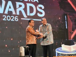 Mendag Raih Penghargaan Penggerak Transformasi Ekonomi Desa Mandiri