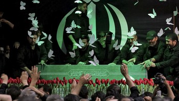 Coffin of Iran's late Supreme Leader Ayatollah Ali Khamenei, during a farewell ceremony near the office of the late Iranian leader, in Tehran, Iran, July 3, 2026. Office of the Iranian Supreme Leader/WANA (West Asia News Agency) via REUTERS

ATTENT