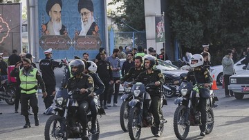 Prosesi Pemakaman Pemimpin Tertinggi Iran Ali Khamenei Resmi Dimulai