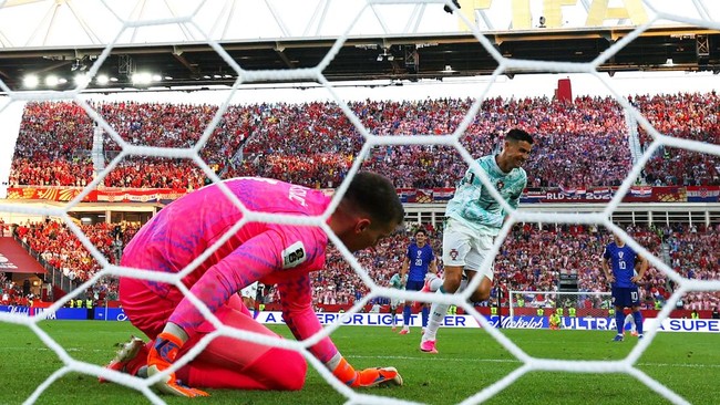 Soccer Football - FIFA World Cup 2026 - Round of 32 - Portugal v Croatia - Toronto Stadium, Toronto, Canada - July 2, 2026 Portugal's Cristiano Ronaldo celebrates scoring their first goal REUTERS/Mike Segar