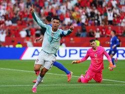 Soccer Football - FIFA World Cup 2026 - Round of 32 - Portugal v Croatia - Toronto Stadium, Toronto, Canada - July 2, 2026 Portugal's Cristiano Ronaldo celebrates scoring a goal that was later disallowed REUTERS/Mike Segar
