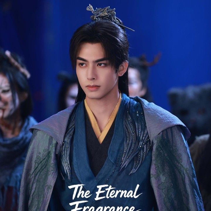 <p>Bunda pencinta drama China tentu sudah tidak asing dengan Song Weilong. Aktor tampan ini kembali mencuri perhatian lewat peran utamanya dalam drama sejarah baru <em>The Eternal Fragrance</em>. (Foto: Instagram @youkuofficial)</p>