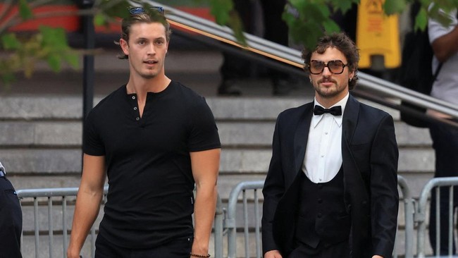 Benson Boone arrives at Madison Square Garden, the venue for the reported wedding celebrations of singer Taylor Swift and National Football League (NFL) player Travis Kelce, in New York, U.S., July 3, 2026.  REUTERS/Brendan McDermid