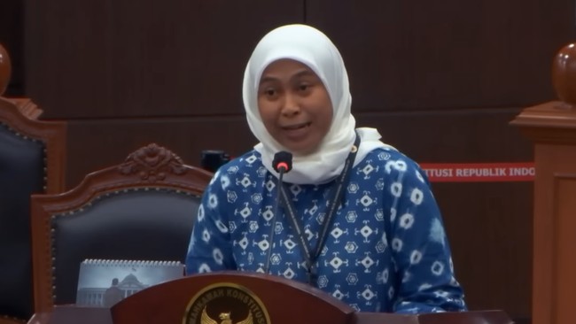 dosen Universitas Airlangga (Unair), Cenuk Widiayastrisna Sayekti