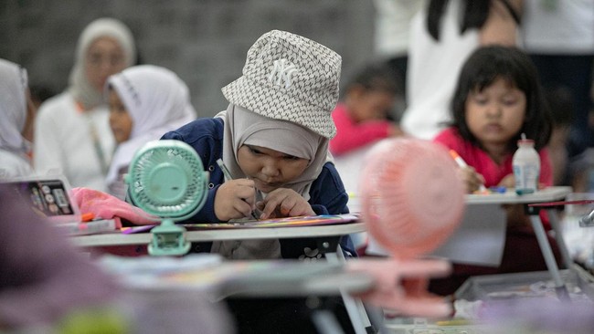 Mengisi Libur Sekolah dengan Lomba Mewarnai