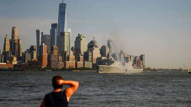 Perayaan Hari Kemerdekaan Ke-250 tahun Amerika Serikat diserang gelombang panas (heatwave) paling parah di hampir seluruh wilayah.