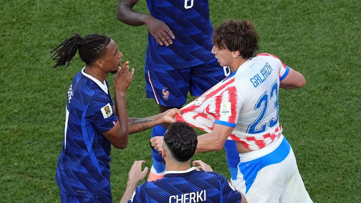 FOTO: Prancis Menang dalam Duel Keras Lawan Paraguay