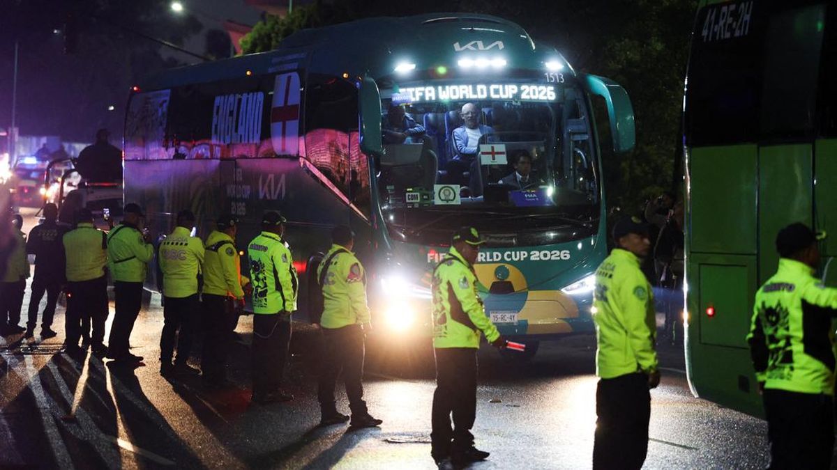Inggris Disambut Panas di Meksiko, Ratusan Polisi Jaga di Hotel