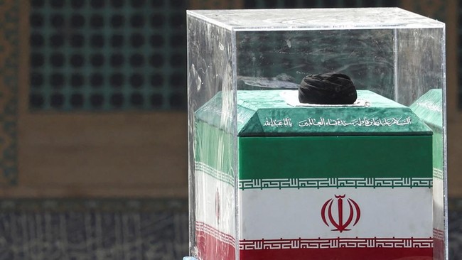 Trump Ancam Bunuh Jutaan Pelayat Ali Khamenei
