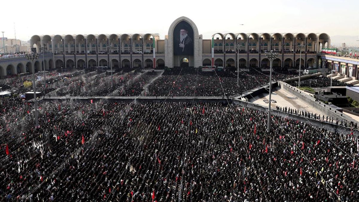 Iran Tutup Ruang Udara untuk Prosesi Pemakaman Ali Khamenei, Ini Jadwal Lengkapnya