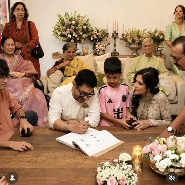 Aamir Khan Lepas Status Duda, Resmi Persunting Gauri Spratt