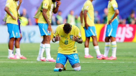 Soccer Football - FIFA World Cup 2026 - Round of 16 - Brazil v Norway - New York New Jersey Stadium, East Rutherford, New Jersey, U.S. - July 5, 2026 Brazil's Neymar Jr. looks dejected after the match as Brazil are eliminated from the World Cup REUTE