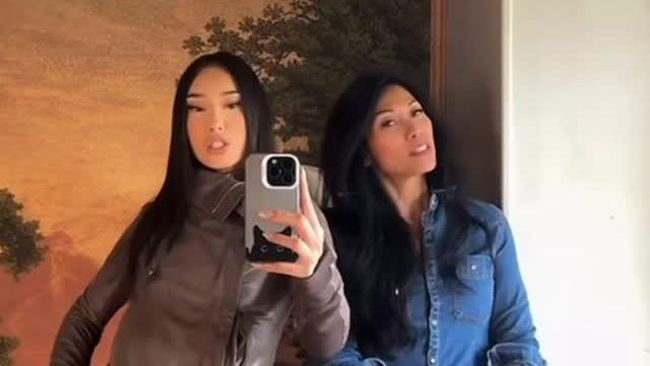 5 Potret Kebersamaan Anggun dengan Kirana Curi Perhatian, Aura Sang Putri Kian Memesona