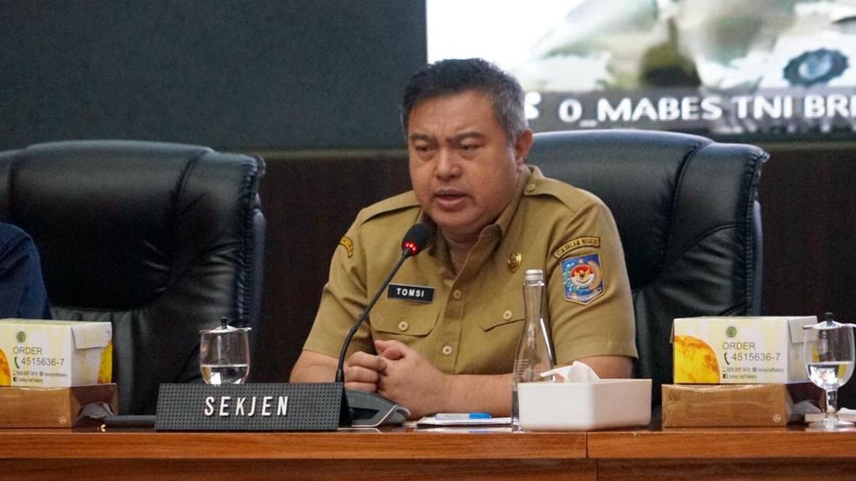 Sekjen Kemendagri Minta Pemda Jaga Tren Penurunan Indeks Harga