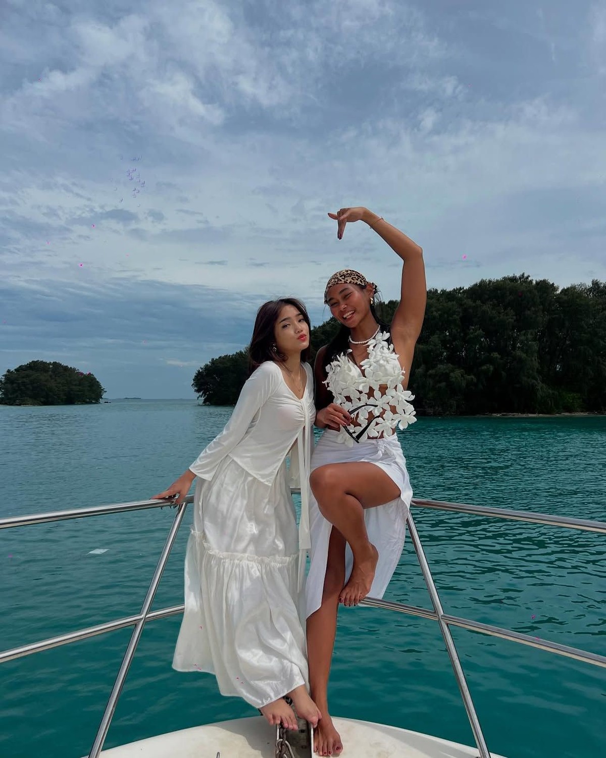 Fuji dan Sarah Tumiwa