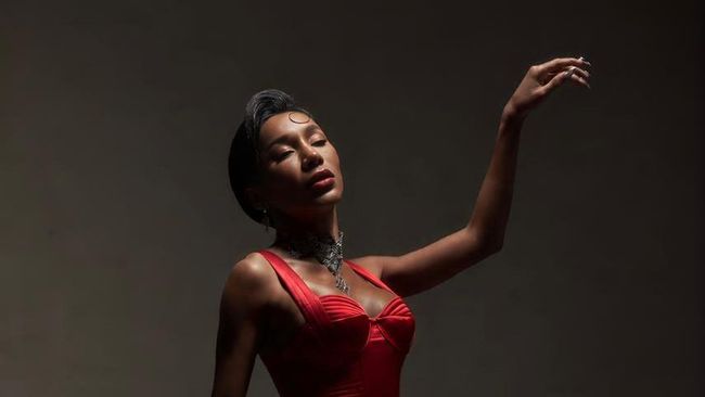 Debut di Industri Musik, Grace Bethany Curhat Lewat Lagu Bertema Penagih Utang
