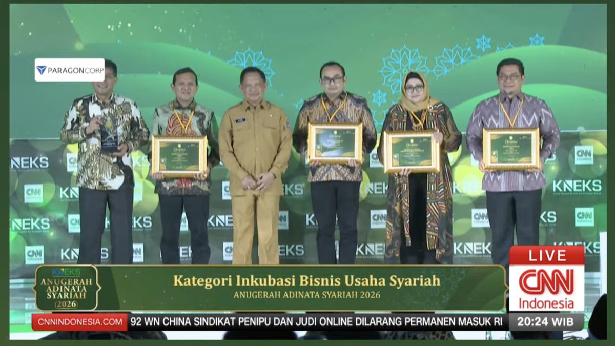 Jadi Pusat Inkubasi Usaha Syariah, Jabar Raih Anugerah Adinata Syariah