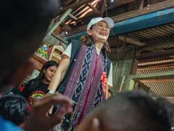 Impian Luna Maya Dirikan Sekolah untuk Anak-anak Flores Akhirnya Terwujud