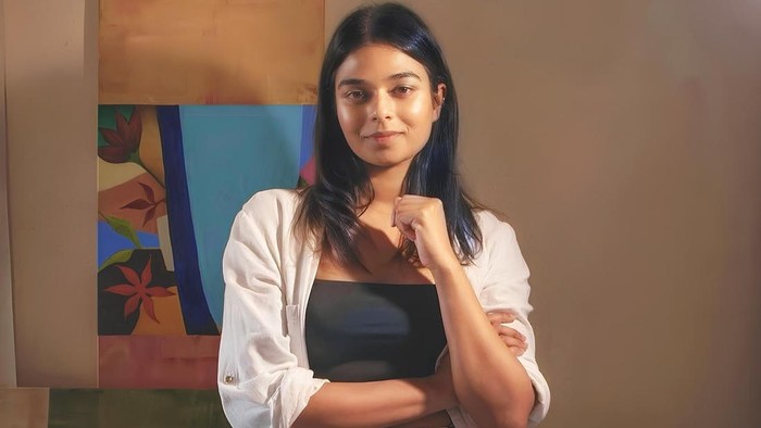 Lukis Sisi Lain Maldives, Ini Sosok Seniman Raya Mansoor yang Masuk Forbes 30 Under 30 Asia