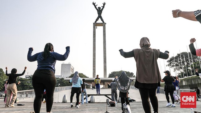 FOTO: Rekreasi Hemat di Lapangan Banteng