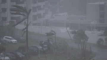FOTO: Penampakan Guam dan Mariana Utara Dihajar Topan Super Bavi