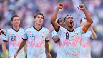Soccer Football - FIFA World Cup 2026 - Round of 16 - United States v Belgium - Seattle Stadium, Seattle, Washington, U.S. - July 6, 2026 Belgium's Youri Tielemans celebrates after the match IMAGN IMAGES via Reuters/Blake Dahlin