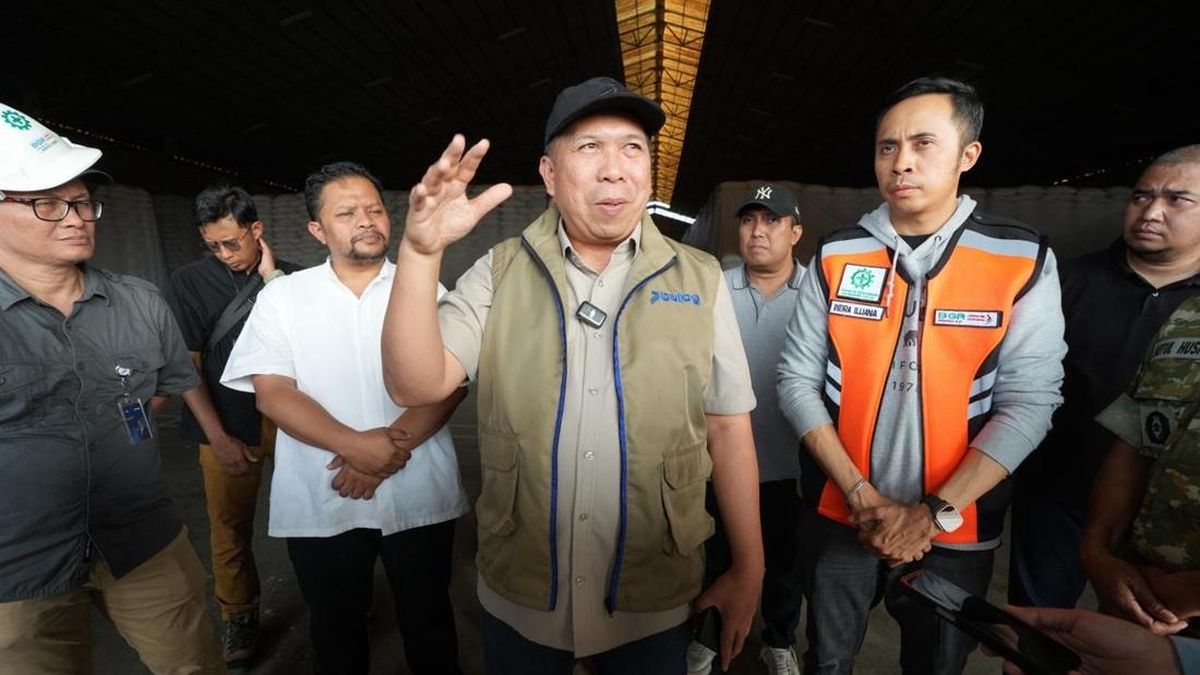 Respons Masukan Masyarakat, Direksi Bulog Tinjau Gudang Kawarang