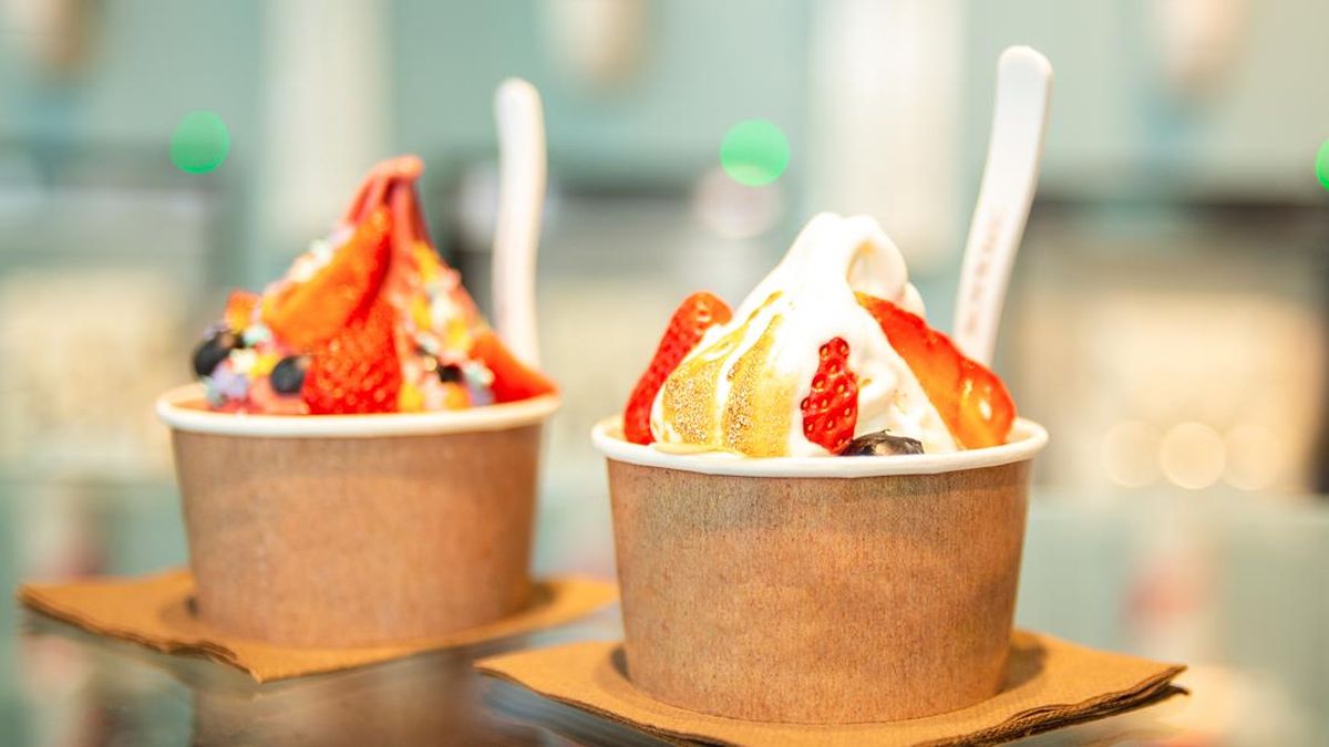 Frozen Yogurt Lebih Sehat daripada Es Krim? Ini Kata Ahli Gizi