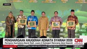 Anugerah Adinata Syariah 2026 kembali memberikan apresiasi kepada pemerintah daerah yang dinilai berhasil mengembangkan ekonomi dan keuangan syariah. Pada ajang tahun ini, Provinsi Jawa Barat kembali meraih predikat sebagai juara umum. Penghargaan te