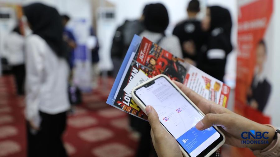 Pemerintah kembali menggelar bursa kerja Jakarta Selatan Career Fest & Bazaar 2026 untuk mempertemukan pencari kerja dengan perusahaan nan sedang membuka lowongan. Job fair secara luring digelar pada 7-8 Juli 2026 di Gedung Nyi Ageng Serang, Setiabudi, Jakarta, Selasa (7/7/2026).