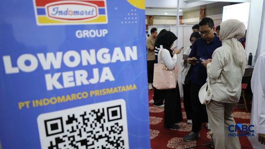 Pemerintah kembali menggelar bursa kerja Jakarta Selatan Career Fest & Bazaar 2026 untuk mempertemukan pencari kerja dengan perusahaan nan sedang membuka lowongan. Job fair secara luring digelar pada 7-8 Juli 2026 di Gedung Nyi Ageng Serang, Setiabudi, Jakarta, Selasa (7/7/2026).